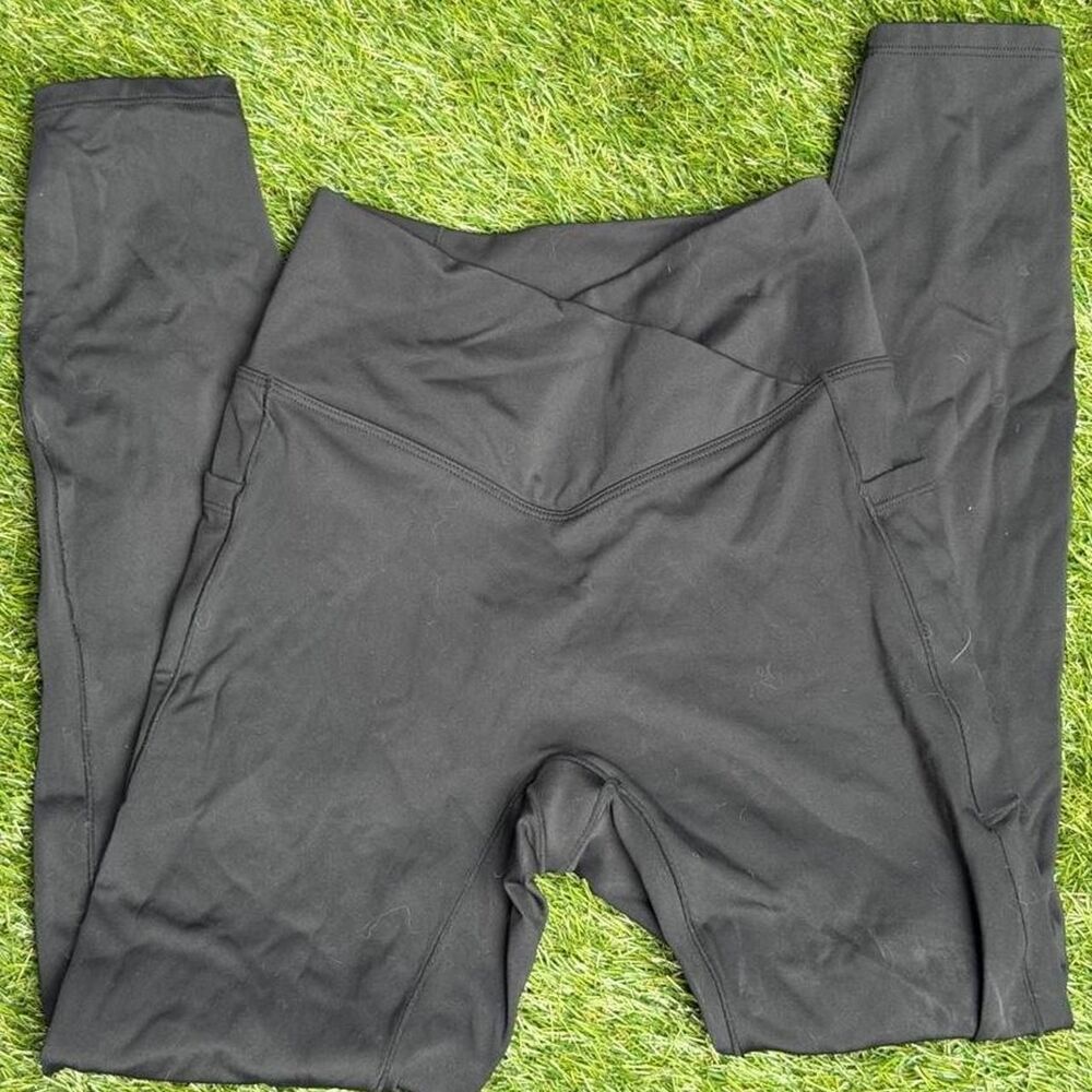 Halara Women's Black Leggings
